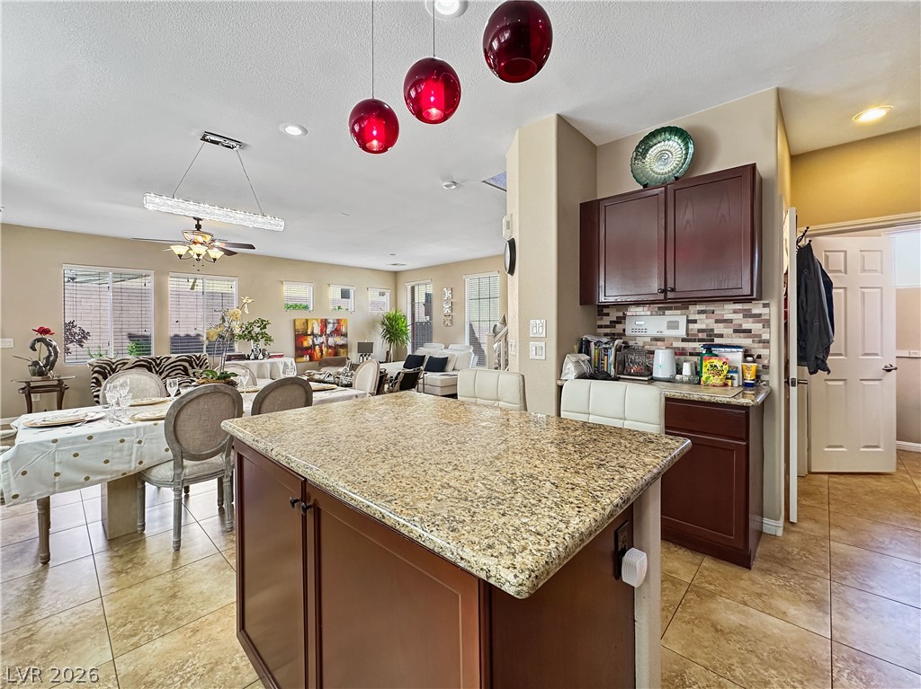 Photo 7 of 21, 8122 Retriever Avenue