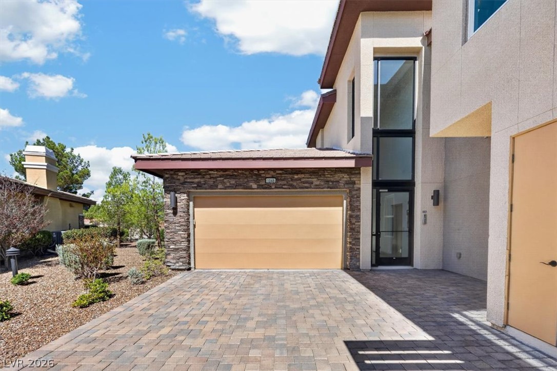Photo 5 of 11280 Granite Ridge Drive #1048