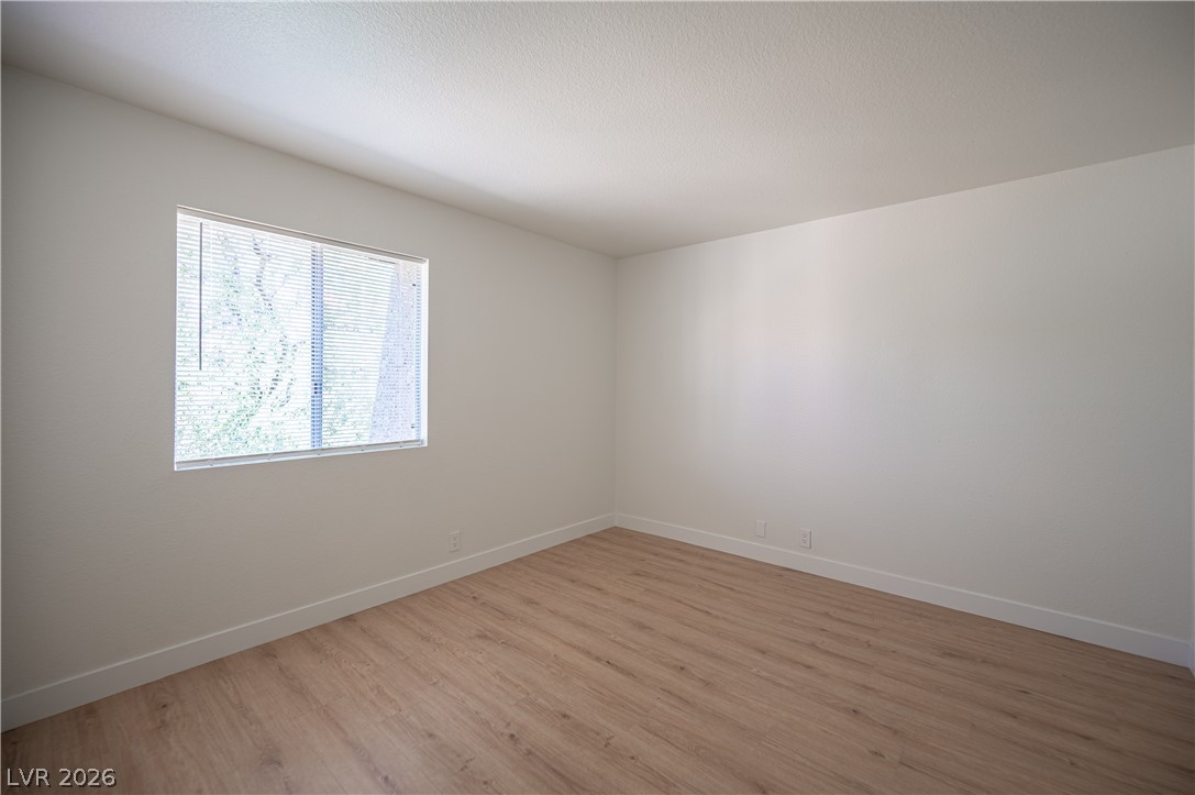 Photo 19 of 27, 4381 Alexis Drive #332