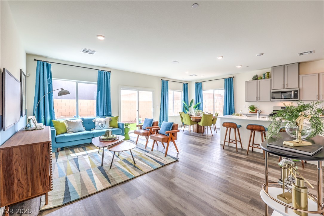 Photo 2 of 1206 Sun Parakeet Drive