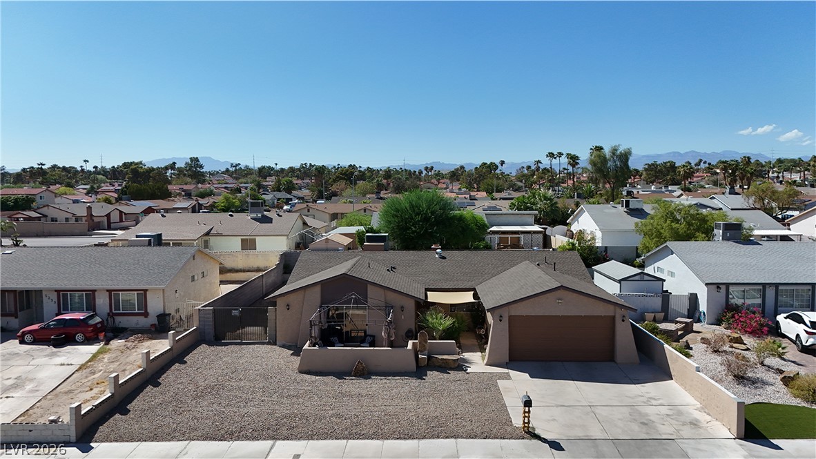 Photo 33 of 45, 5389 W Braewood Avenue