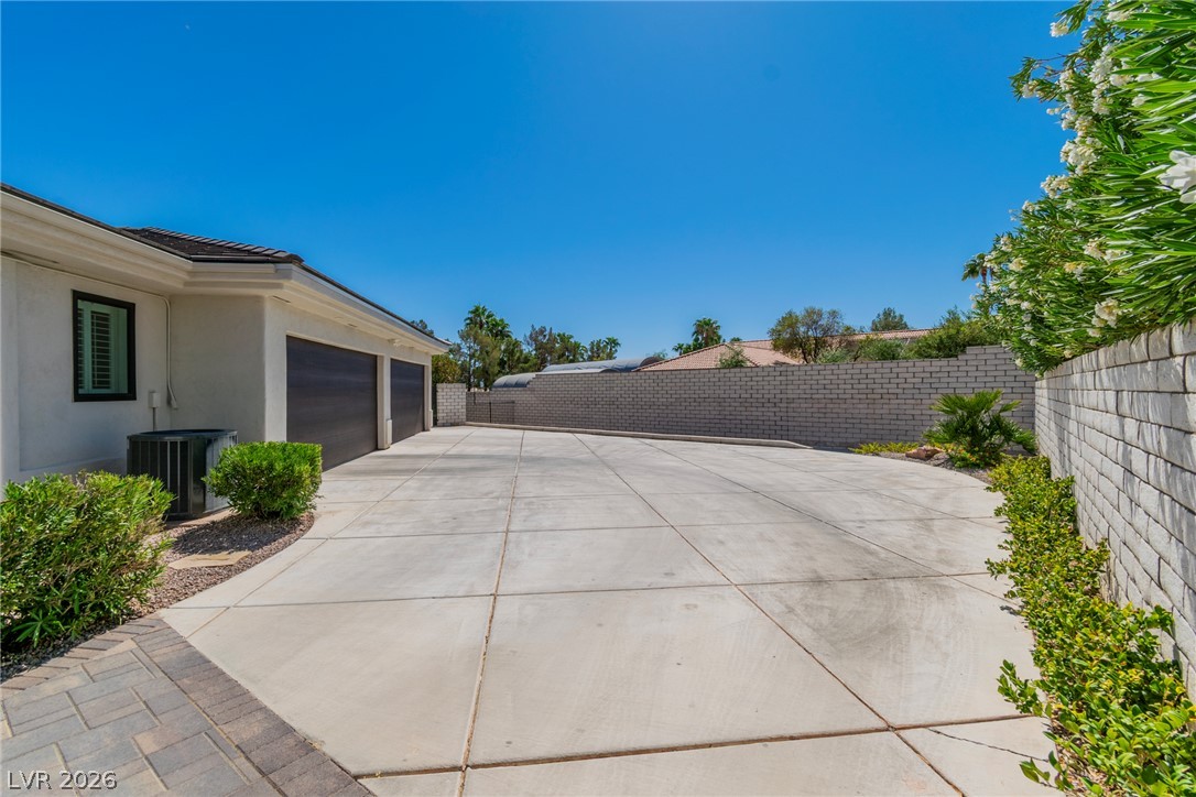 Photo 50 of 61, 1508 Ten Palms Court
