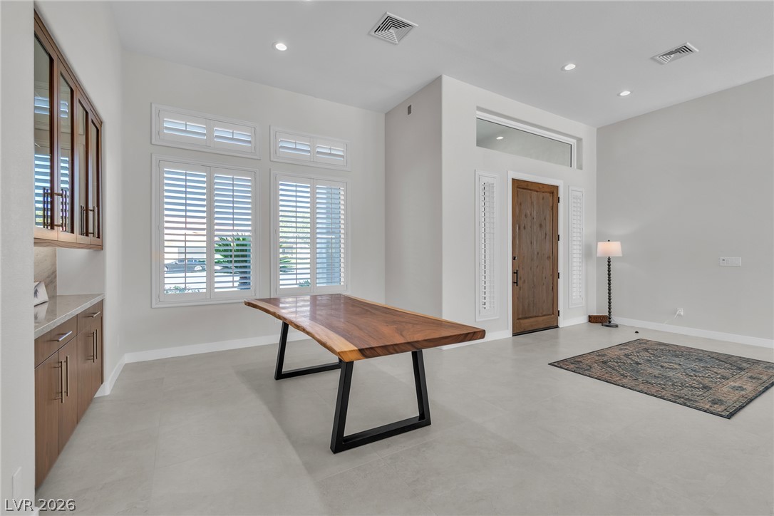 Photo 33 of 61, 1508 Ten Palms Court