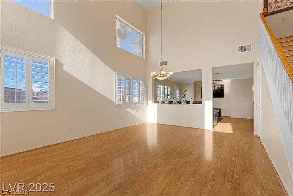 Photo 4 of 8973 Edgeworth Place