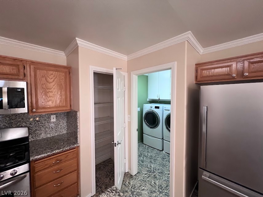 Photo 16 of 45, 8973 Edgeworth Place