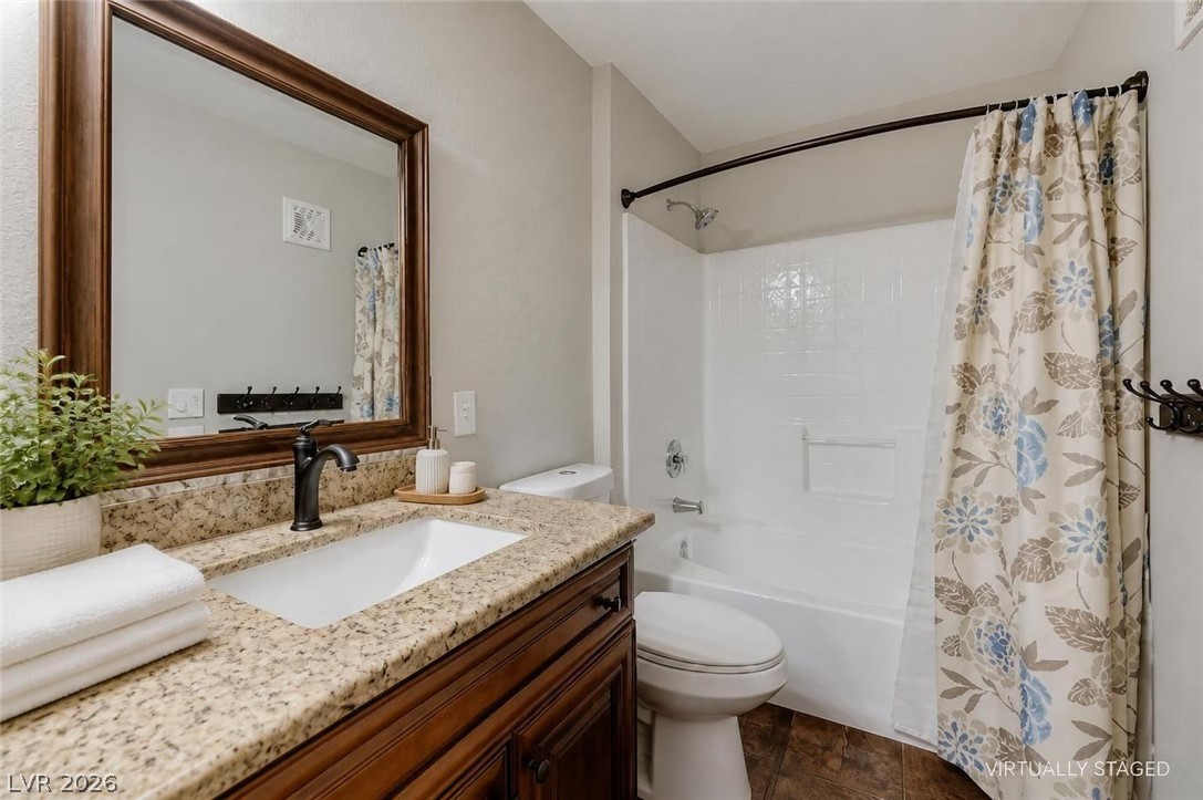 Photo 10 of 26, 5710 E Tropicana Avenue #1053