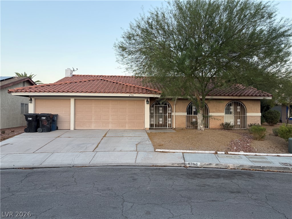 4798 Walteta, Las Vegas 89119