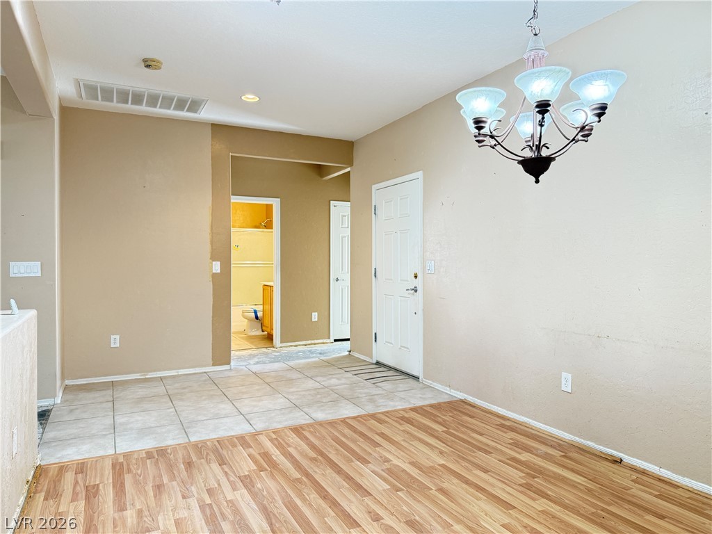 Photo 4 of 7528 Chaffinch Street