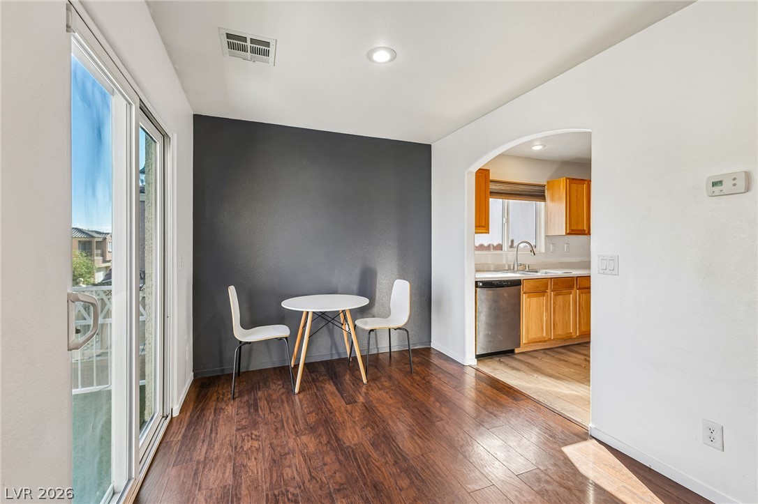 Photo 5 of 6693 Oxendale Avenue