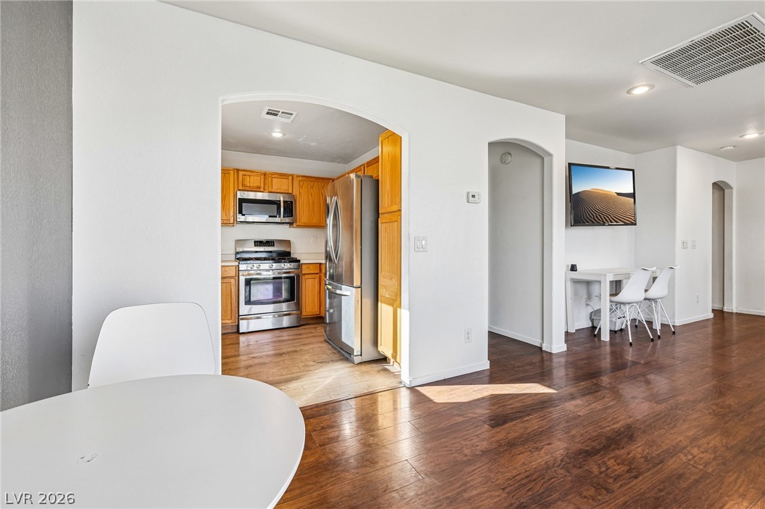 Photo 7 of 29, 6693 Oxendale Avenue
