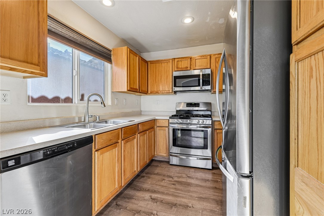 Photo 8 of 29, 6693 Oxendale Avenue