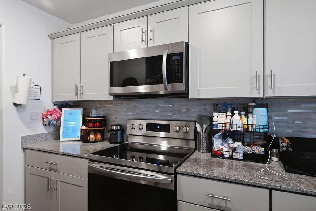 Photo 8 of 38, 12108 Frost Lime Road #2