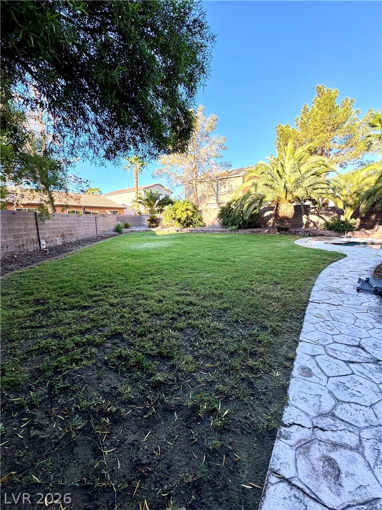 Photo 31 of 35, 2539 Carmona Circle