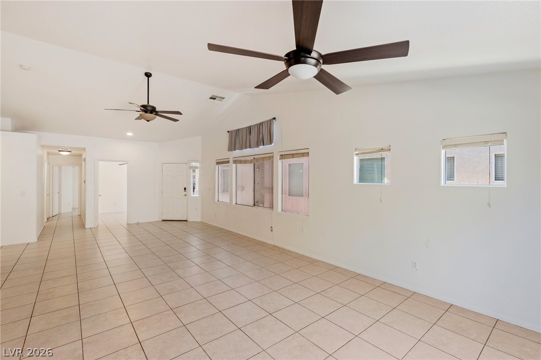 Photo 6 of 35, 4043 Lilac Creek Court