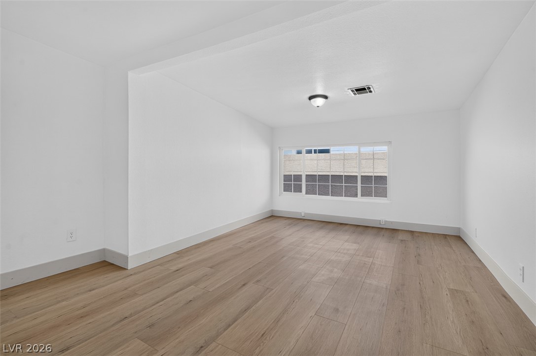 Photo 22 of 37, 1721 Ardmore Street