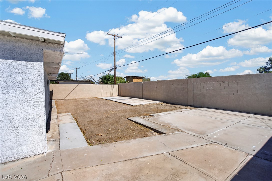 Photo 34 of 37, 1721 Ardmore Street