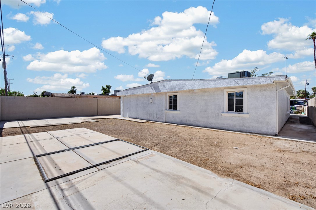 Photo 36 of 37, 1721 Ardmore Street