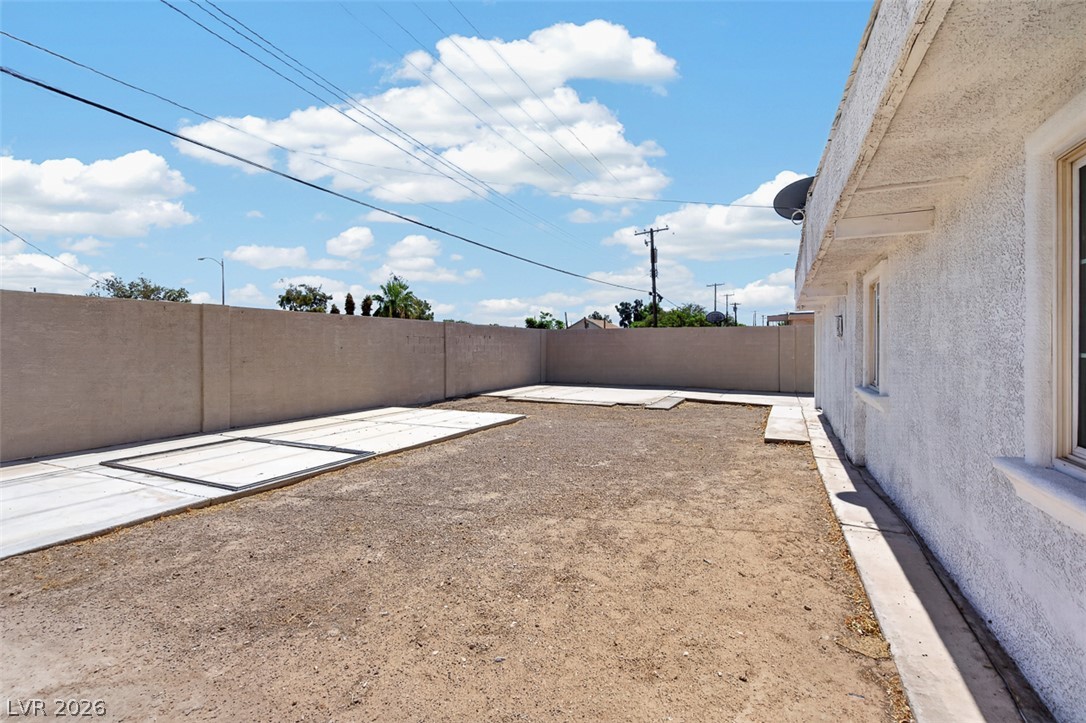 Photo 37 of 37, 1721 Ardmore Street