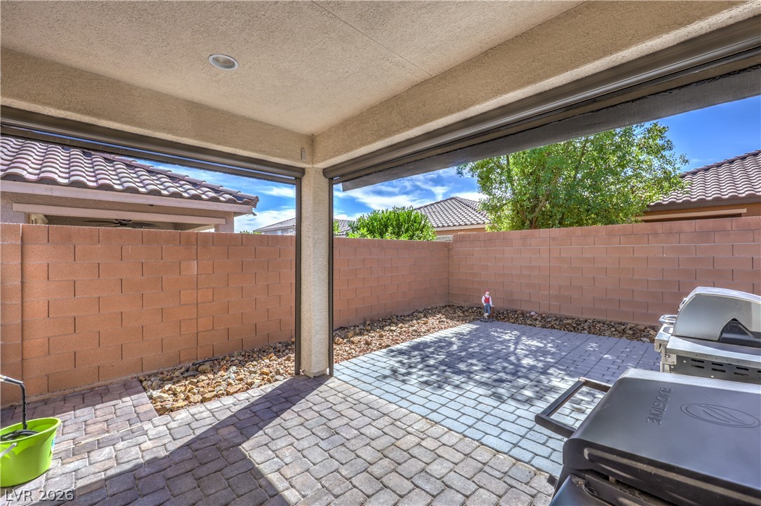 Photo 26 of 31, 9265 Valley Betica Avenue