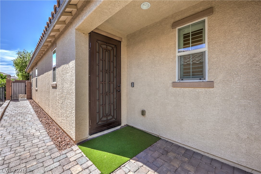 Photo 2 of 9265 Valley Betica Avenue