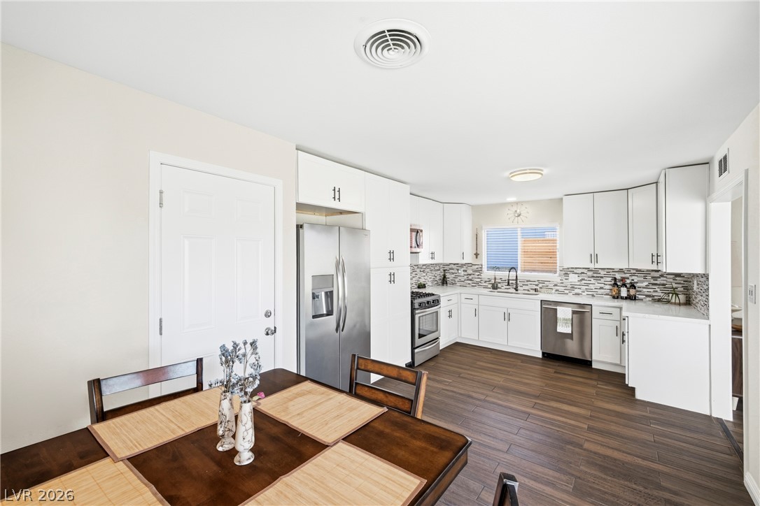 Photo 4 of 615 Don Vincente Drive