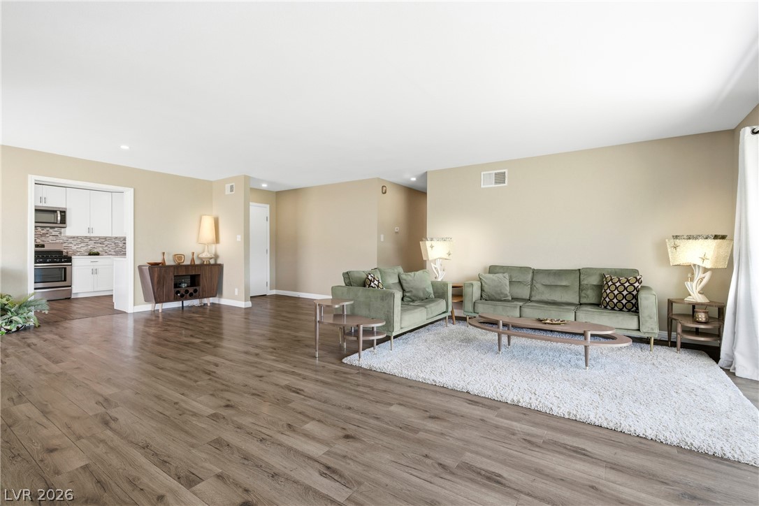 Photo 5 of 615 Don Vincente Drive