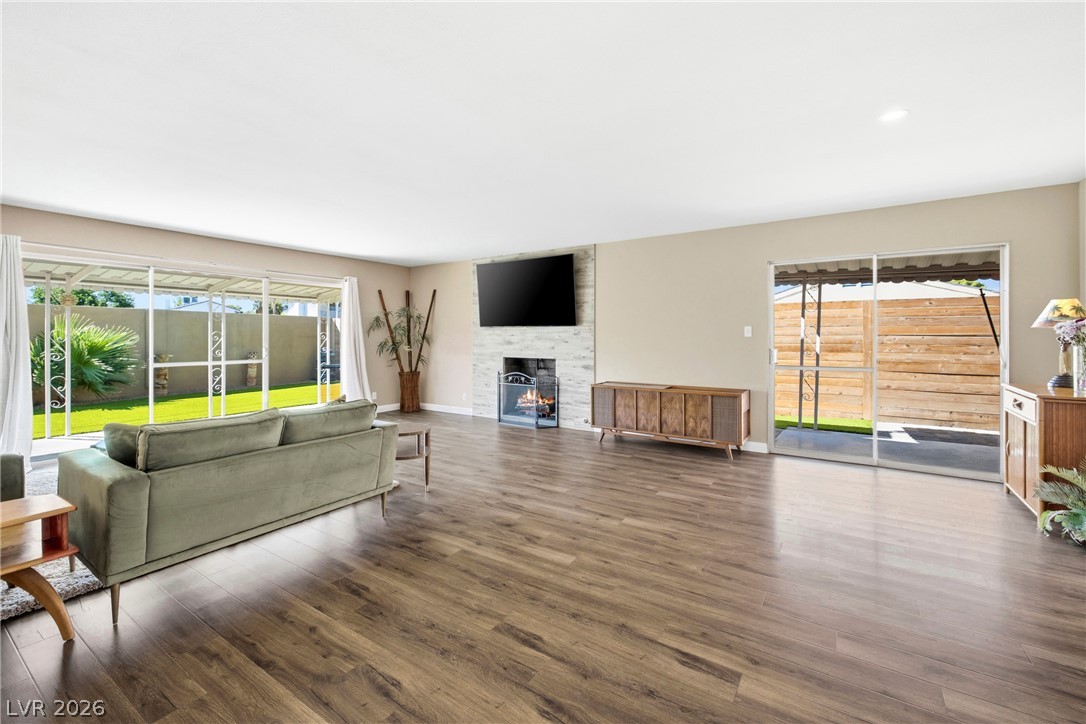 Photo 7 of 23, 615 Don Vincente Drive