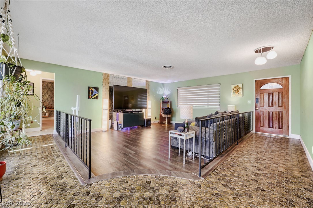 Photo 8 of 21, 3131 S Liberty Circle