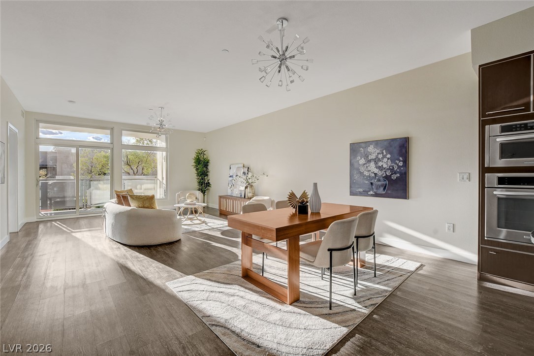 Photo 7 of 37, 8925 W Flamingo Road #111