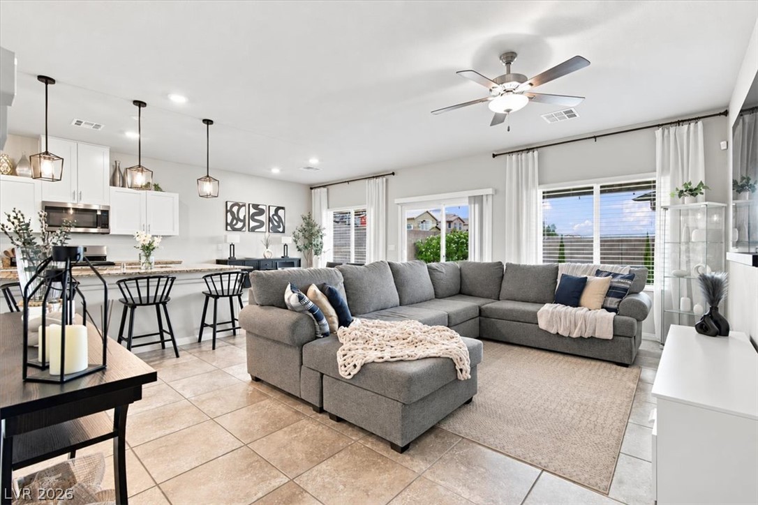 Photo 8 of 28, 7834 Morganite Avenue