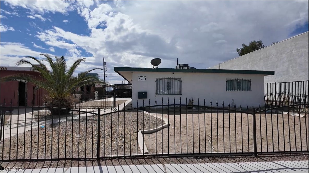 705 Morgan Avenue, Las Vegas 89106