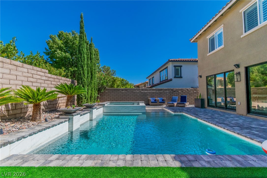 Photo 56 of 68, 896 Las Palomas Drive