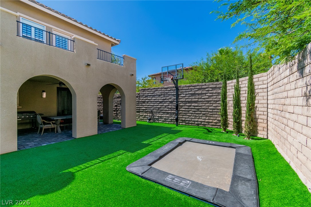 Photo 57 of 68, 896 Las Palomas Drive