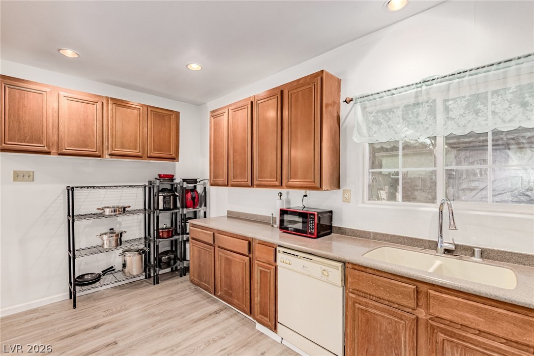 Photo 22 of 43, 26 N 27th Street