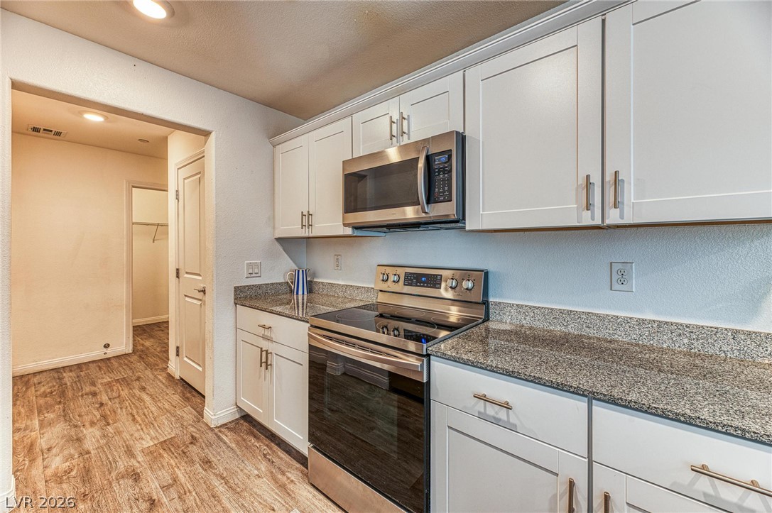 Photo 6 of 24, 12105 Scarlet Ember Road #2