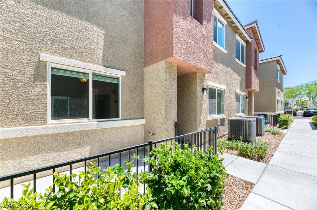 Photo 16 of 24, 12105 Scarlet Ember Road #2