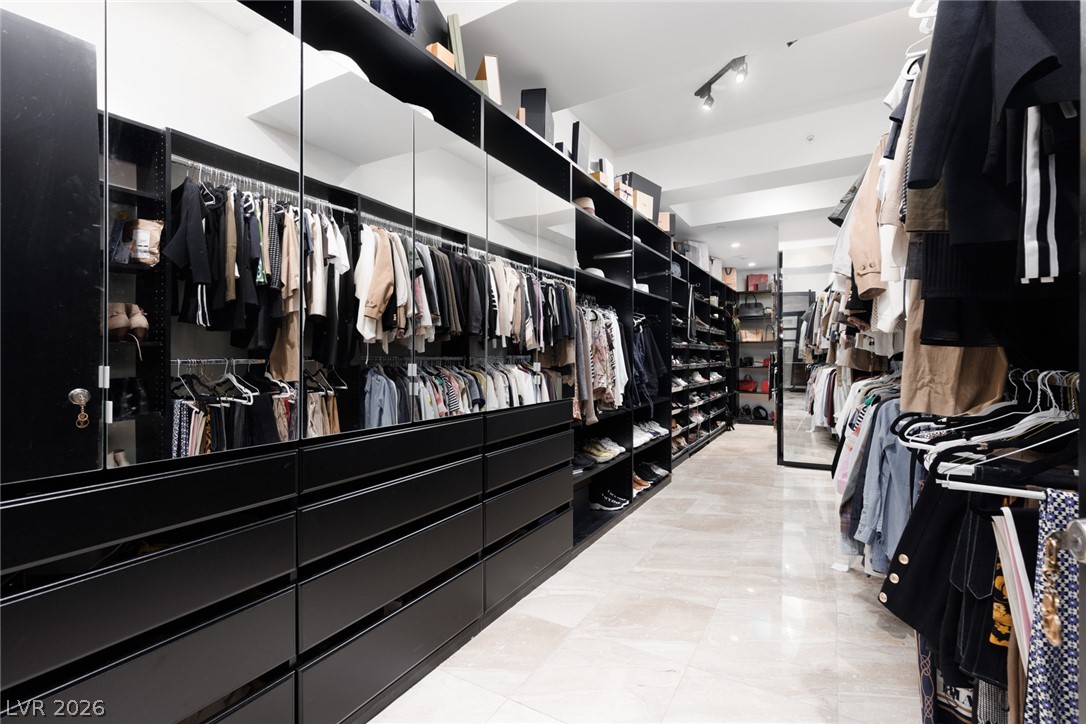 Photo 59 of 87, 2777 Paradise Rd #3302