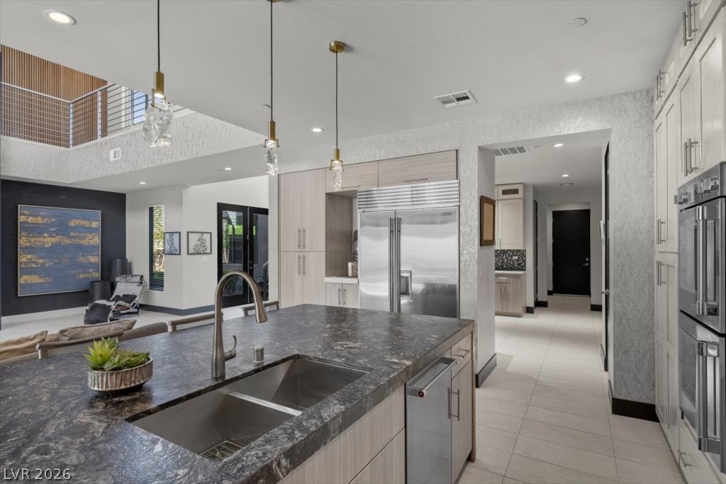 Photo 28 of 91, 5 HIGHLAND COVE Lane