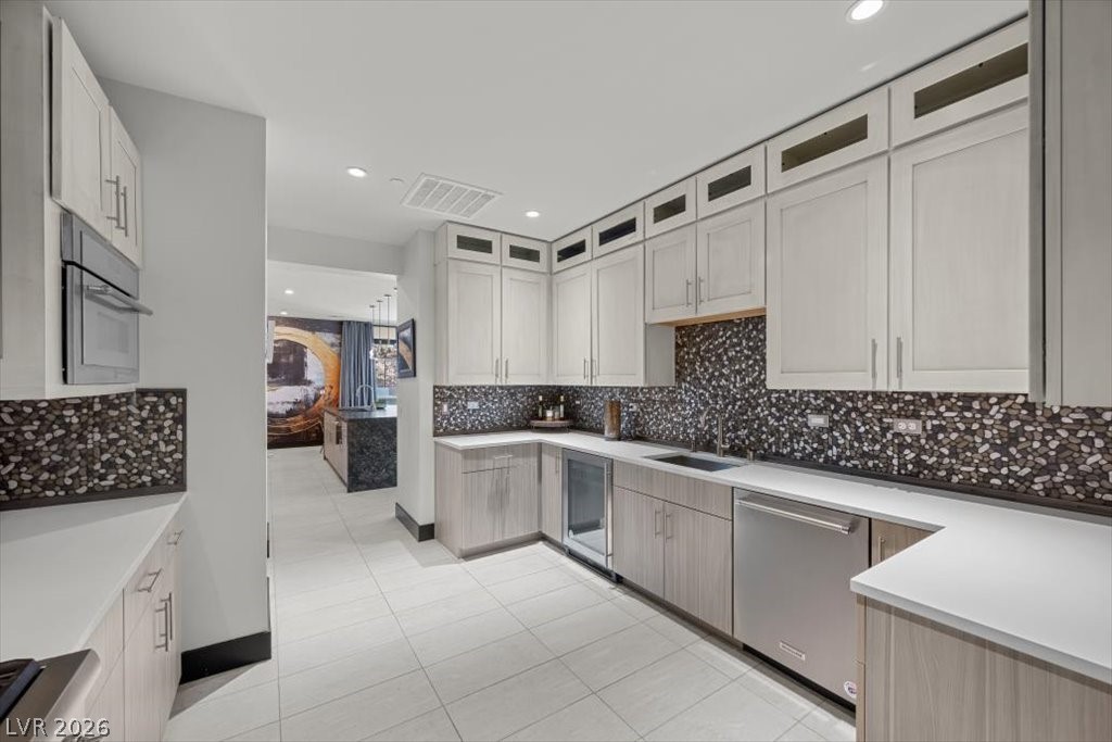 Photo 30 of 91, 5 HIGHLAND COVE Lane