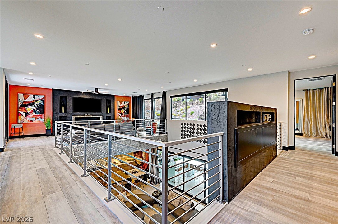 Photo 47 of 91, 5 HIGHLAND COVE Lane