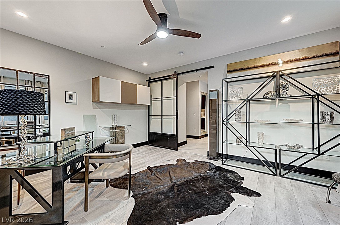Photo 33 of 91, 5 HIGHLAND COVE Lane