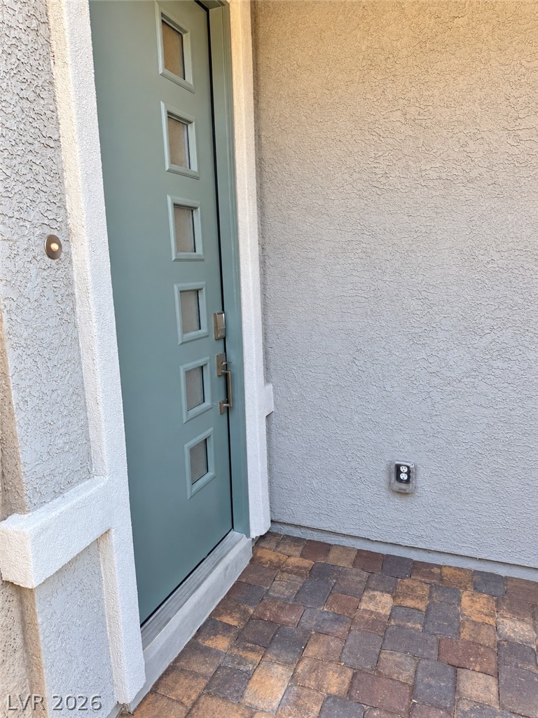 Photo 3 of 296 Fossil Falls Street