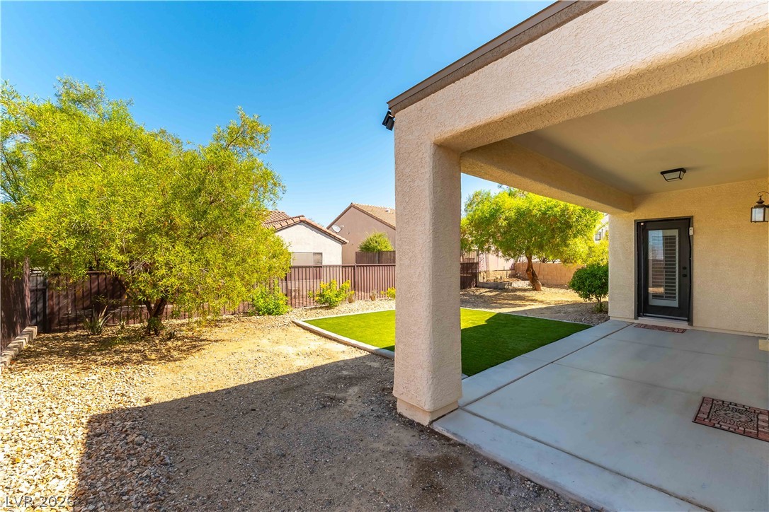 Photo 32 of 47, 2142 Alyssa Jade Drive