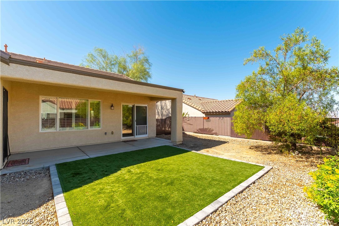 Photo 37 of 47, 2142 Alyssa Jade Drive