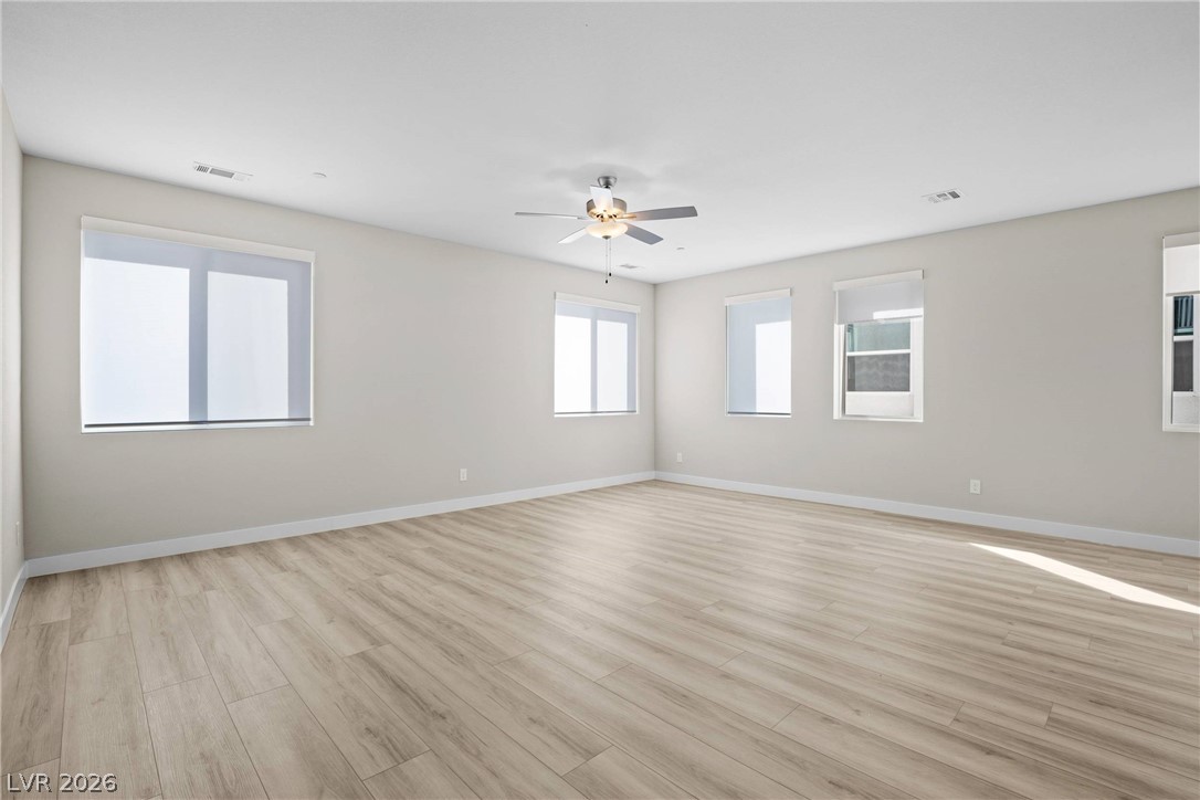 Photo 15 of 37, 8629 Ensworth Street #102