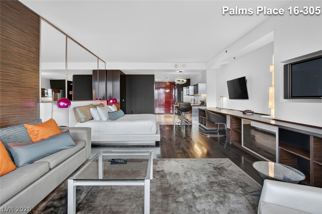 Photo 23 of 55, 4381 W Flamingo Road #1605