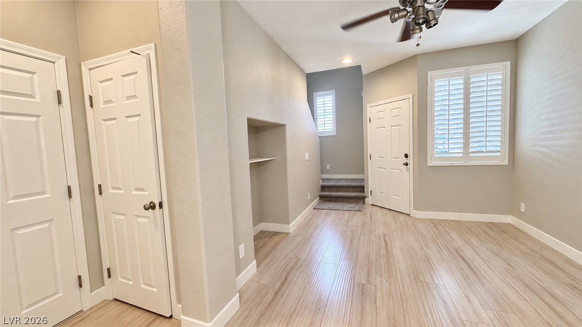 Photo 13 of 33, 8145 Lake Geneva Court