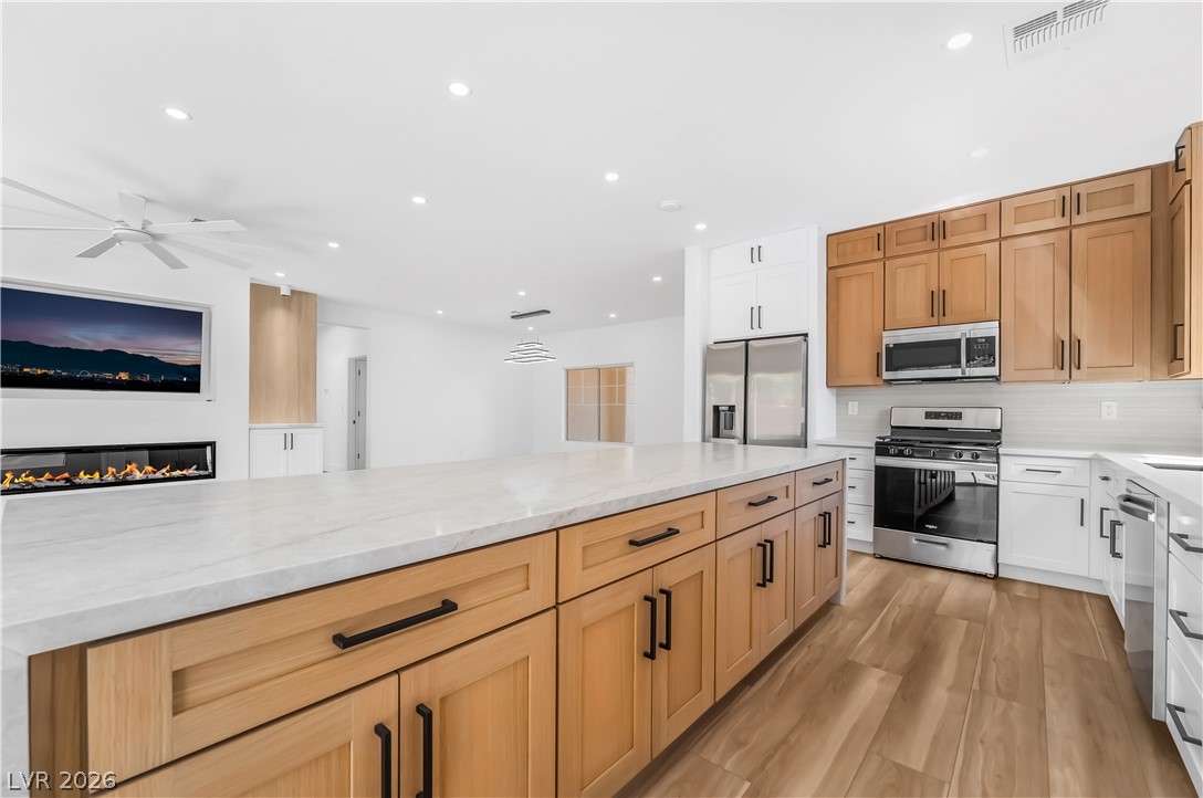 2537 Terrytown Avenue, Henderson 89052