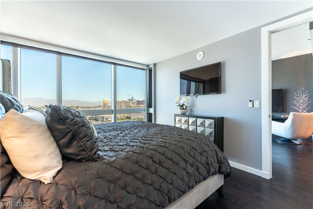Photo 9 of 22, 4471 Dean Martin Drive #3002