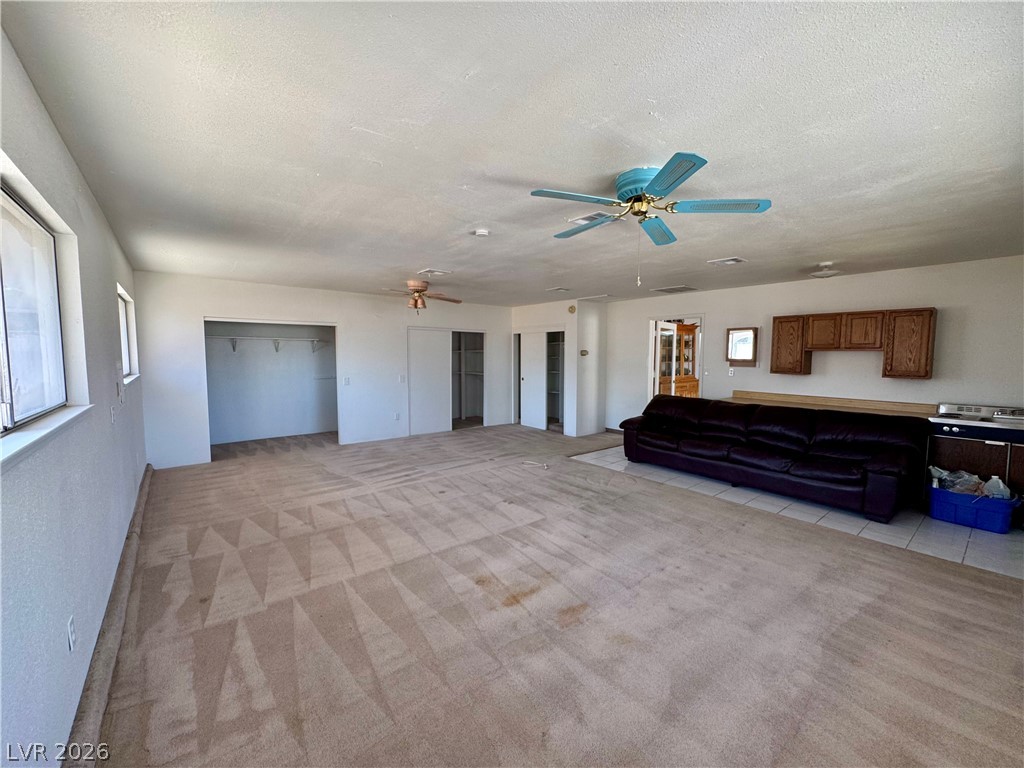Photo 36 of 62, 6930 S Valley View Boulevard